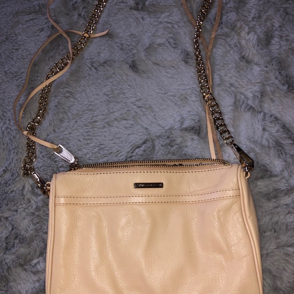 Purse - Picture 3 of 3